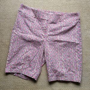 LOFT: Julie - The Rivera Women's Shorts - Pink/‎ Beige Medallion Print